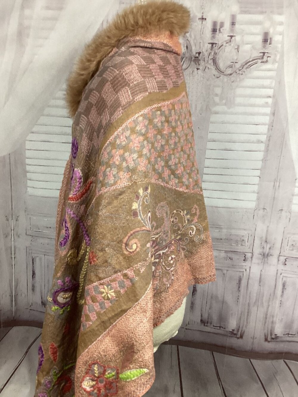 Embroidered Paisley Shawl Wrap with Fox Fur Trim and Tassels - Picture 9 of 13